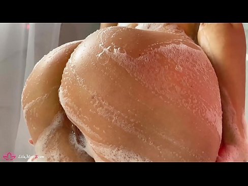 ❤️ Bruneta își masturbează păsărica cu un vibrator până la orgasm intens în duș ❤️❌  at ro.nicepornphotos.ru ❌